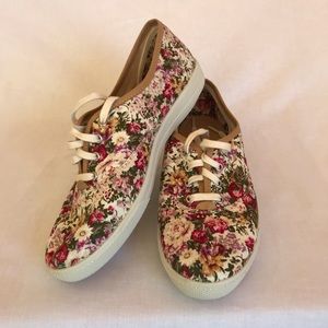 Hotter comfort concept shoes.